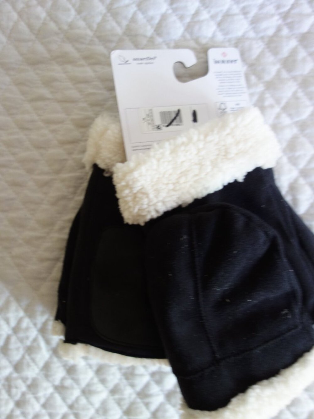 NWT $50 Two Pairs (Black/Brown) of Isotoner Gloves – L/XL - Picture 8 of 9